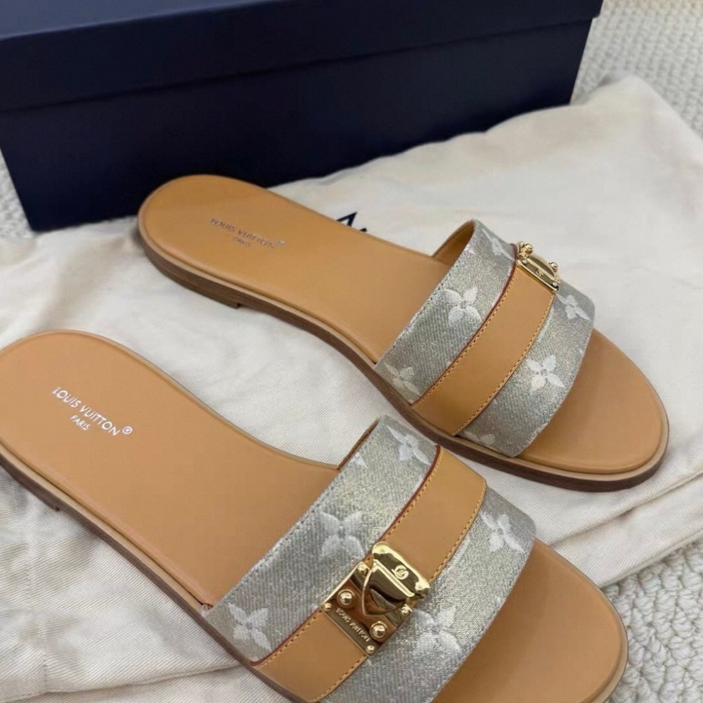 Louis Vuitton Beige and Cream Slide Sandals - Picture 3 of 7
